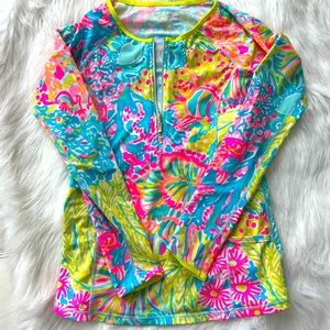 Lilly Pulitzer Luxletic top!  Beach, Resort, Gym, Casual perfect! Sz S